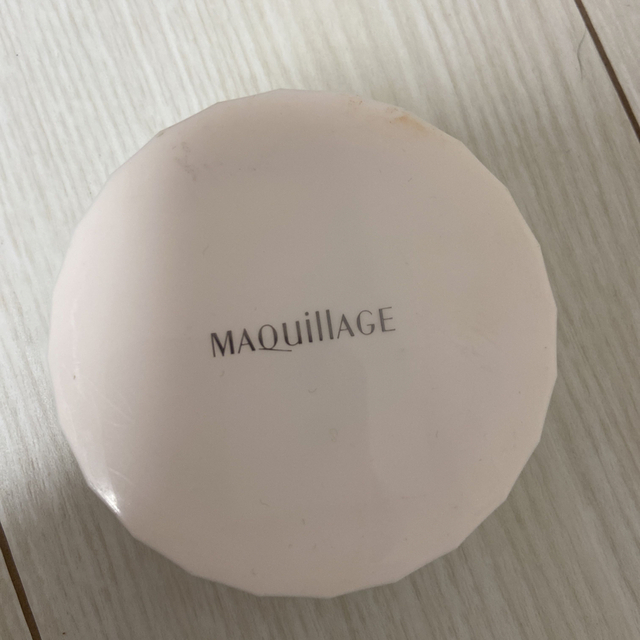 MAQuillAGE(マキアージュ)のマキアージュ　ルースパウダー コスメ/美容のベースメイク/化粧品(フェイスパウダー)の商品写真