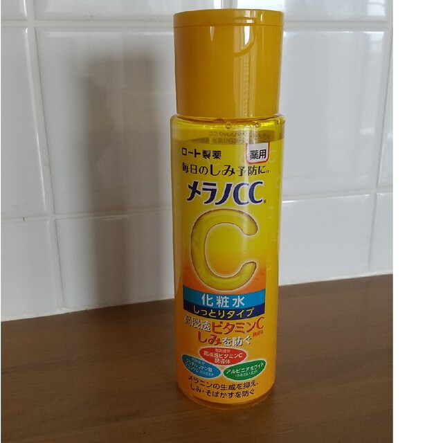 メラノCC 薬用 しみ対策美白化粧水 しっとりタイプ(170ml) コスメ/美容のスキンケア/基礎化粧品(化粧水/ローション)の商品写真