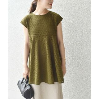 シップスフォーウィメン(SHIPS for women)の☆SHIPS アイレットペプラムフレンチカットソー　オリーブ色☆(カットソー(半袖/袖なし))