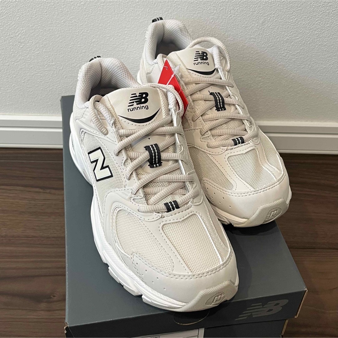 入手困難!!新品未使用 newbalance mr530sh 24.5cm-