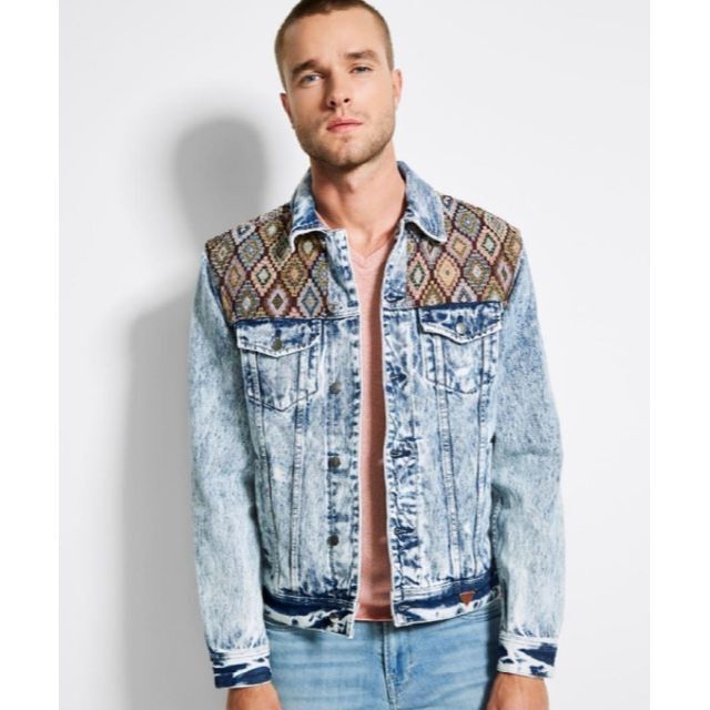GUESS HERITAGE PATCH DENIM JACKET 0424 3