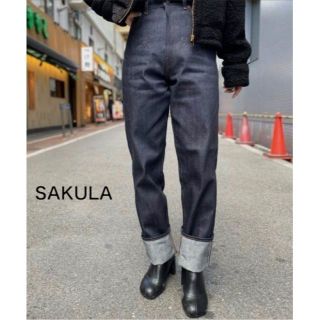 SAKULAの美品美品★SAKULA セルヴィッジデニムパンツ 0424