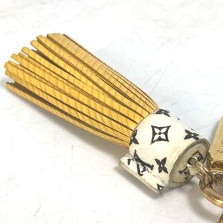LOUIS VUITTON - ルイヴィトン LOUIS VUITTON LVタッセル フリンジ