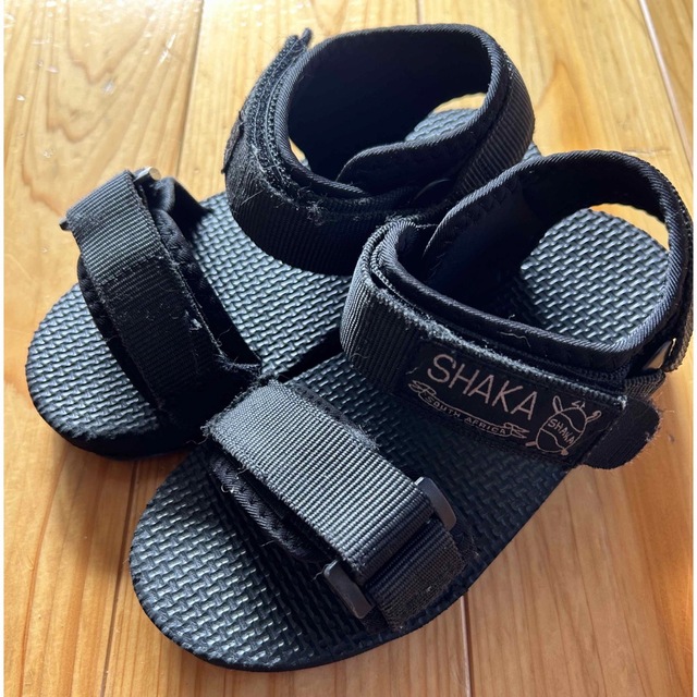 SHAKA(シャカ)のSHAKA キッズサンダル　18㎝ キッズ/ベビー/マタニティのキッズ靴/シューズ(15cm~)(サンダル)の商品写真
