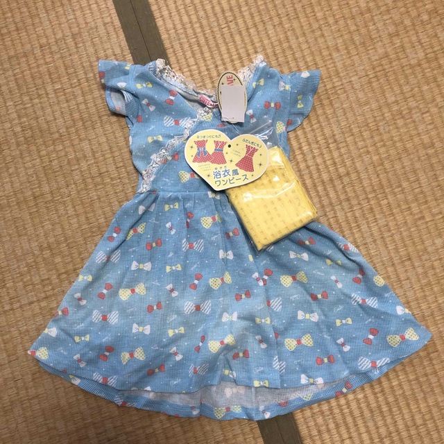 新品タグ付き　浴衣風ワンピース キッズ/ベビー/マタニティのキッズ服女の子用(90cm~)(甚平/浴衣)の商品写真