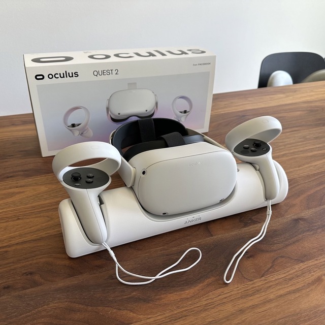 Oculus Quest 2（Meta Quest 2）64GB & 充電ドック 16000円 エンタメ