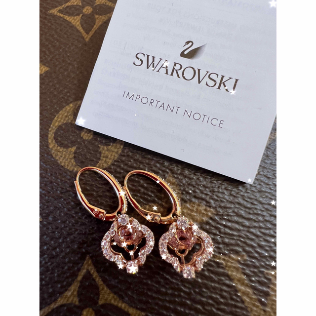 SWAROVSKI(スワロフスキー)のSWAROVSKI✨姫路百貨店スワロ専門店にて レディースのアクセサリー(ピアス)の商品写真