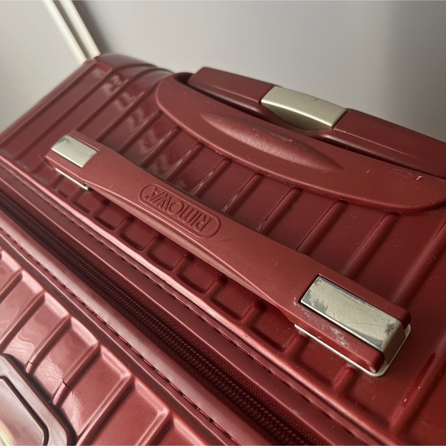 RIMOWA(リモワ)のリモワ　サルサデラックス 二輪　48Ｌ　Mサイズ　レア廃盤品⭐︎ メンズのバッグ(トラベルバッグ/スーツケース)の商品写真