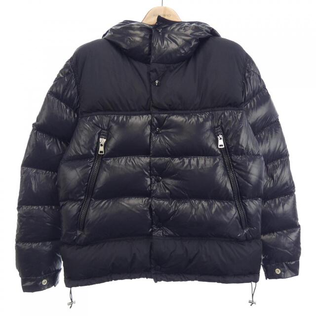 モンクレール MONCLER ダウンジャケット