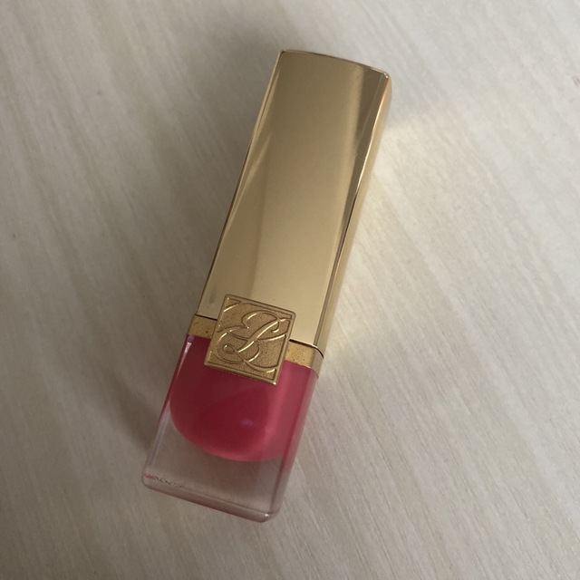 Estee Lauder(エスティローダー)のエスティローダー　リップ81番 コスメ/美容のベースメイク/化粧品(リップグロス)の商品写真