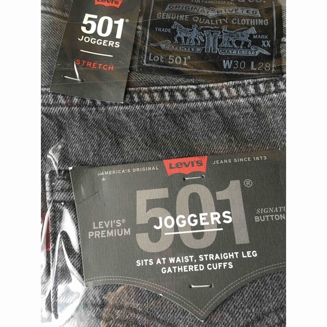 Levi's(リーバイス)の【Levi's／リーバイス】501 ボタンフライ ジョガーパンツ W30ブラック メンズのパンツ(デニム/ジーンズ)の商品写真
