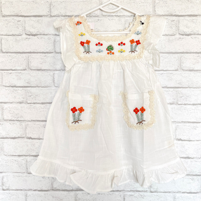 刺繍 花  ワンピース フリル レース 女の子 90 キッズ/ベビー/マタニティのキッズ服女の子用(90cm~)(ワンピース)の商品写真