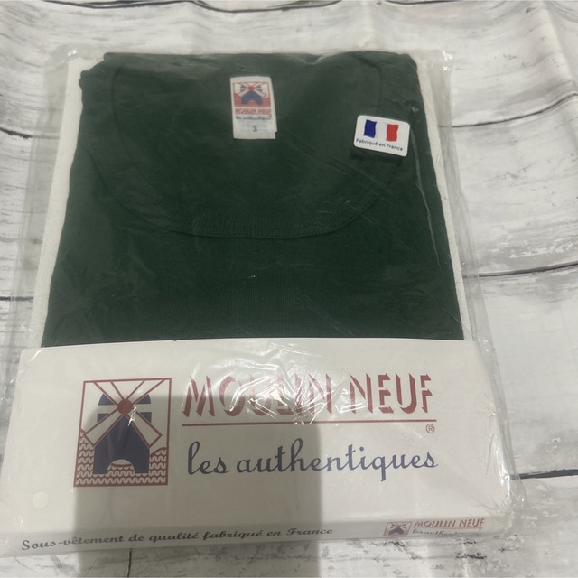 MOULIN NEUF グリーン　Tシャツ　新品　3 レディースのトップス(Tシャツ(半袖/袖なし))の商品写真