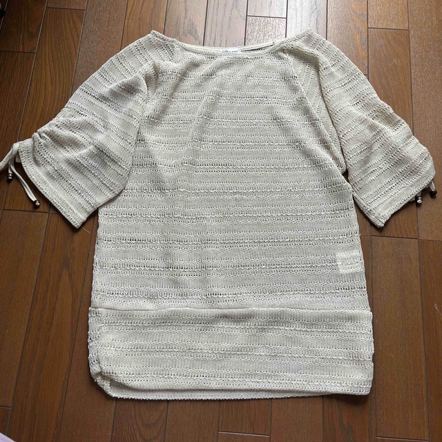 メッシュニット 半袖 シースルー ホワイト ベージュ アイボリー  レディースのトップス(シャツ/ブラウス(半袖/袖なし))の商品写真