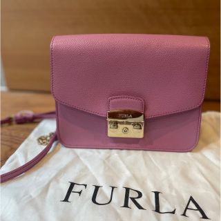 フルラ(Furla)のFURLA メトロポリス 大きめ　ピンク(ショルダーバッグ)