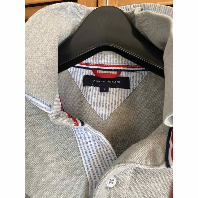 TOMMY(トミー)のTOMY HILFIGER ポロシャツ　メンズ メンズのトップス(ポロシャツ)の商品写真