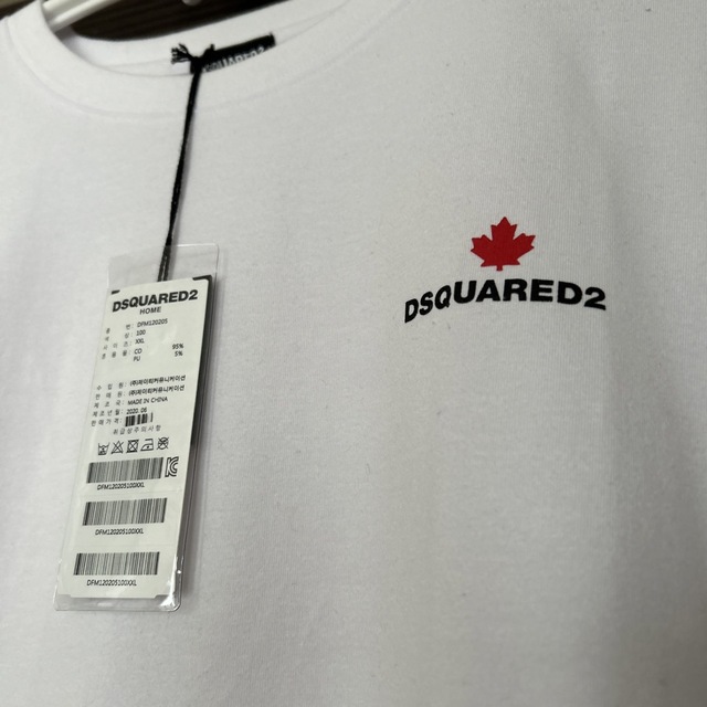 DSQUARED2(ディースクエアード)のDSQUARED2 Tシャツ メンズのトップス(Tシャツ/カットソー(半袖/袖なし))の商品写真