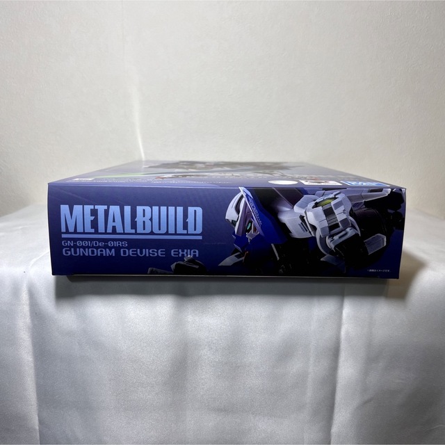 BANDAI(バンダイ)のMETAL BUILD ガンダムデヴァイズエクシア BANDAI SPIRITS エンタメ/ホビーのフィギュア(アニメ/ゲーム)の商品写真