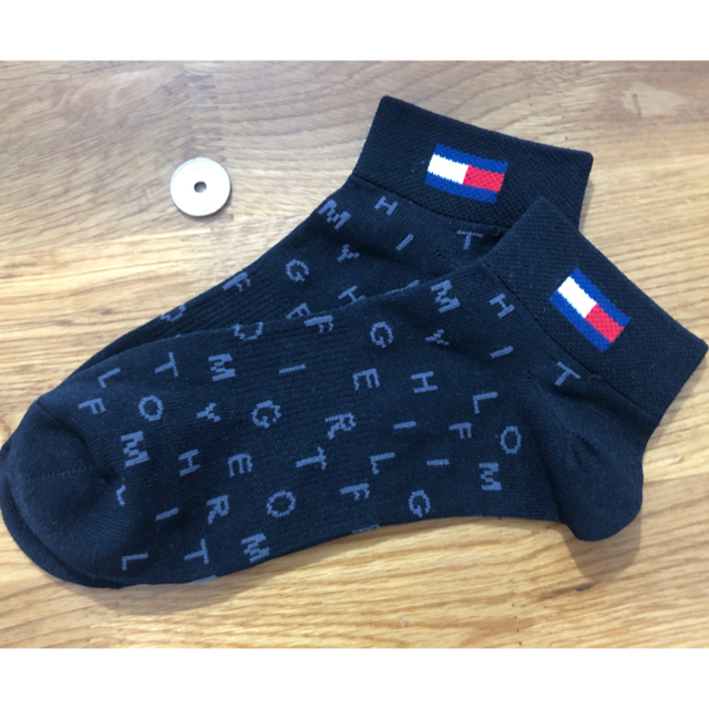 TOMMY HILFIGER(トミーヒルフィガー)の新品トミーヒルフィガーTOMMY HILFIGER レディース4足セット501 レディースのレッグウェア(ソックス)の商品写真