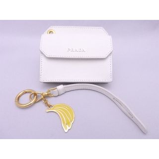 プラダ PRADA カードケース コインケース チャーム レザー/メタル ホワイトｘゴールド ユニセックス 送料無料 e54256a