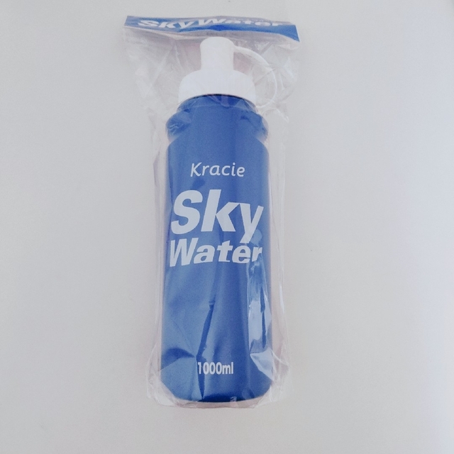 Kracie(クラシエ)の【新品】スカイウォータースクイズボトル　1000ml　×3個セット スポーツ/アウトドアのスポーツ/アウトドア その他(その他)の商品写真