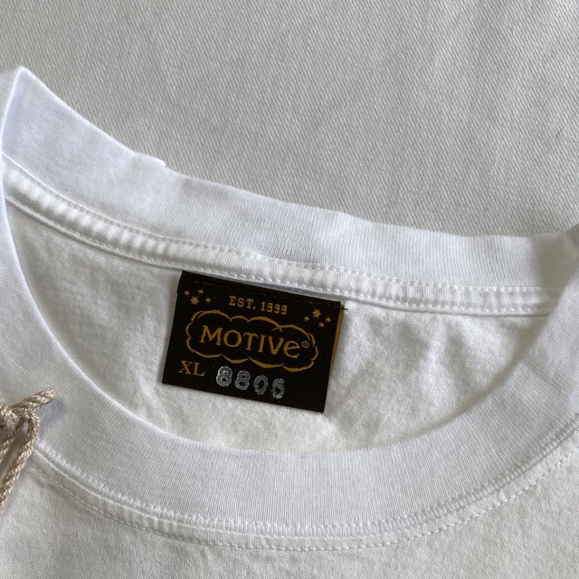 MOTIVE(モーティブ)の【難あり】MOTIVE(モーティブ)Ｔシャツ メンズのトップス(Tシャツ/カットソー(半袖/袖なし))の商品写真