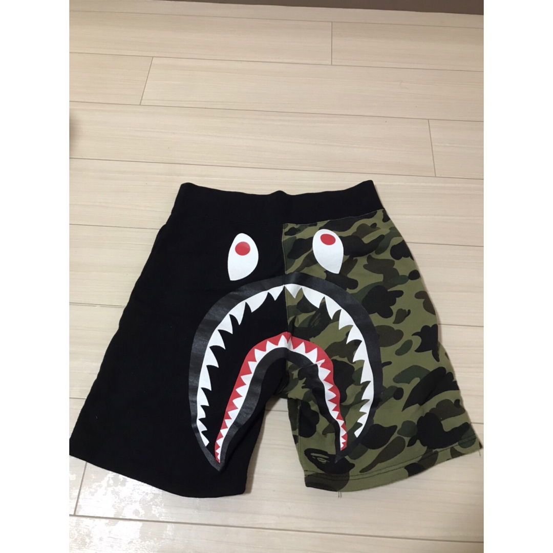 A BATHING APE(アベイシングエイプ)のBAPE 短パン　ショートパンツ メンズのパンツ(ショートパンツ)の商品写真