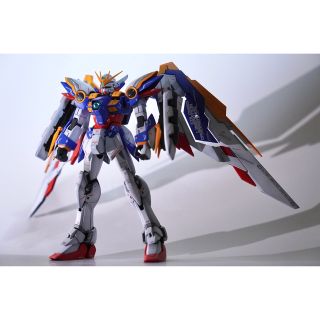 マスターグレード(Master Grade（BANDAI）)のウイングガンダム EW ver ka MG(模型/プラモデル)