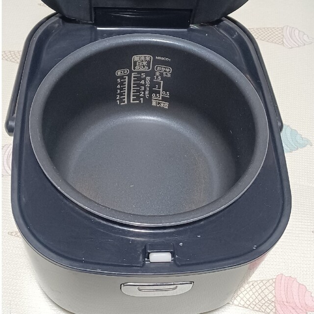 アイリスオーヤマ 炊飯器 マイコン式 5.5合 スマホ/家電/カメラの調理家電(炊飯器)の商品写真