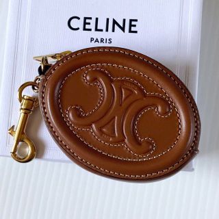 セリーヌ(celine)の❤️セリーヌ❤️キュイルトリオンフ フック付きパース 小銭入れ タン(コインケース)