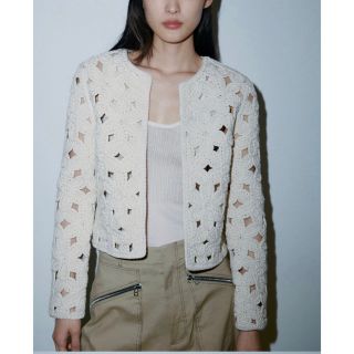 ザラ(ZARA)のクロシェカーディガン(カーディガン)