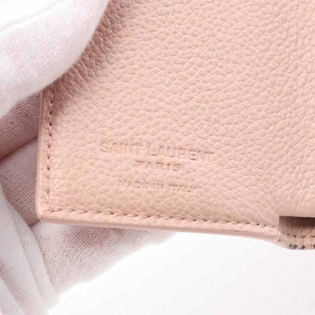 Saint Laurent(サンローラン)のタイニー ウォレット コンパクトウォレット 三つ折り財布 レザー ピンクベージュ レディースのファッション小物(財布)の商品写真