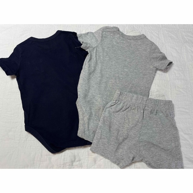 babyGAP(ベビーギャップ)のbaby Gap ボディスーツ 70 ロンパース ベビー服　半袖 夏 キッズ/ベビー/マタニティのベビー服(~85cm)(ロンパース)の商品写真