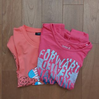 Tシャツ2枚(Tシャツ(半袖/袖なし))