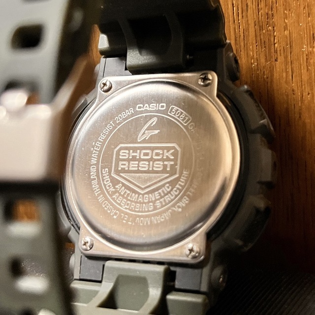 G-SHOCK(ジーショック)のCASIO G-SHOCK GA-100CF改　カモフラベルト、電池交換済  メンズの時計(腕時計(デジタル))の商品写真