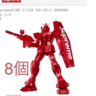 Supreme®/MG 1/100 RX-78-2 GUNDAM 8個(模型/プラモデル)