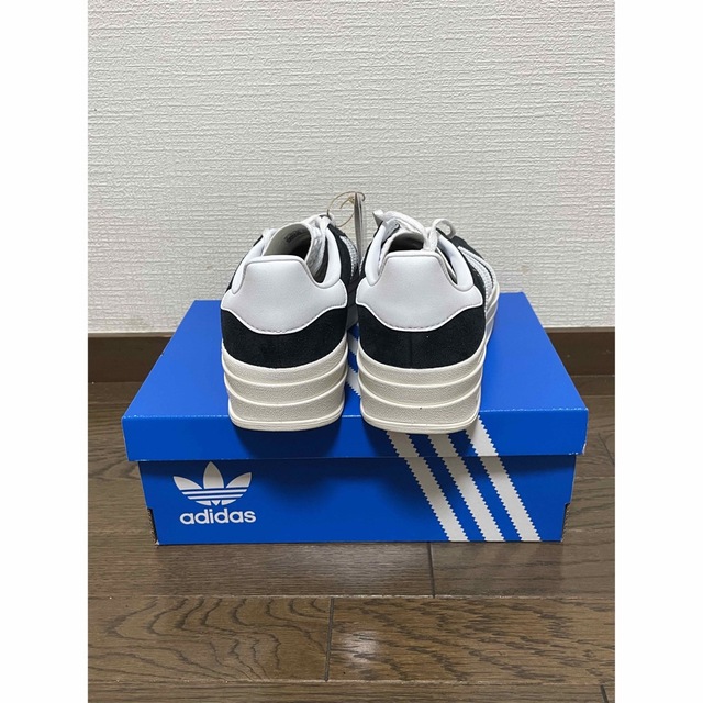 adidas(アディダス)のadidas 24㎝ GAZELLE BOLD W アディダス ガゼルボールド レディースの靴/シューズ(スニーカー)の商品写真