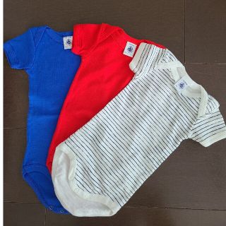 プチバトー(PETIT BATEAU)の新品　プチバトー　ロンパース60(ロンパース)