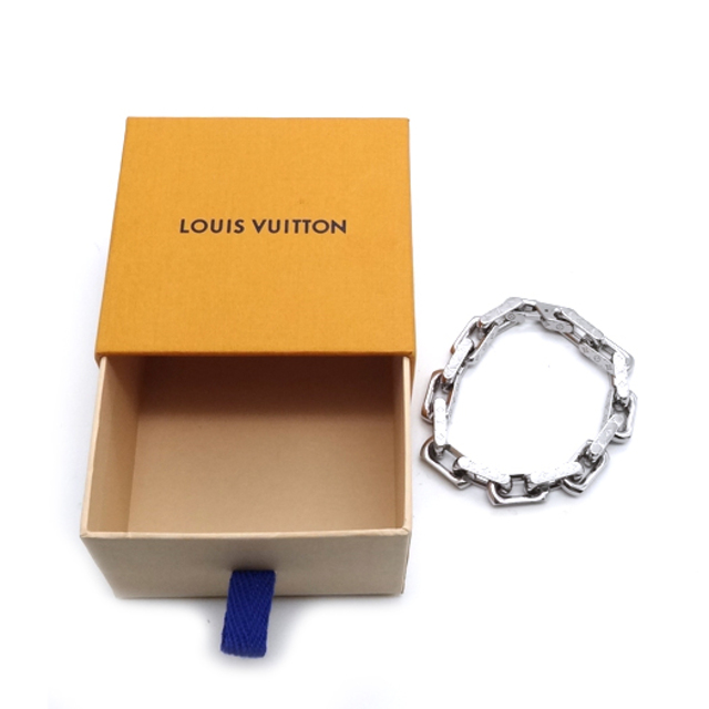 LOUIS VUITTON(ルイヴィトン)のルイ ヴィトン ブレスレット チェーン モノグラム Lサイズ メタル シルバー M00309 メンズのアクセサリー(ブレスレット)の商品写真