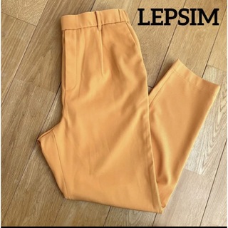 レプシィム(LEPSIM)のLEPSIM ハタラク7DAYS テーパードパンツ　M size オレンジ(カジュアルパンツ)