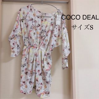 ココディール(COCO DEAL)の【未使用】ココディール ミニワンピース 花柄 ① Sサイズ(ミニワンピース)