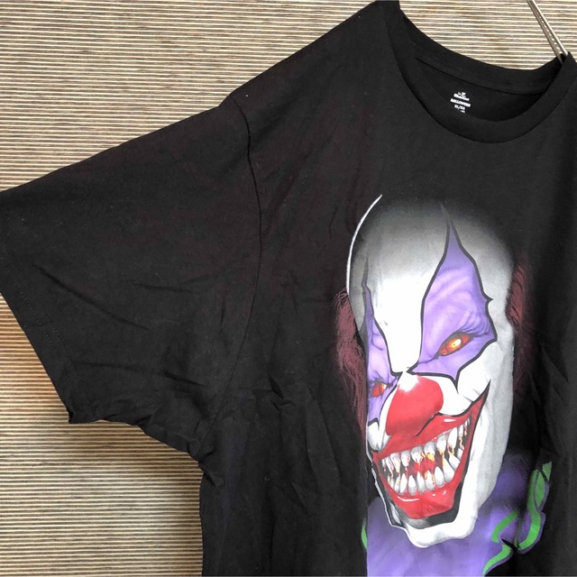 【ピエロ】半袖Tシャツ　イット　ホラー　マッドピエロ　悪魔　ムービー44 メンズのトップス(Tシャツ/カットソー(半袖/袖なし))の商品写真