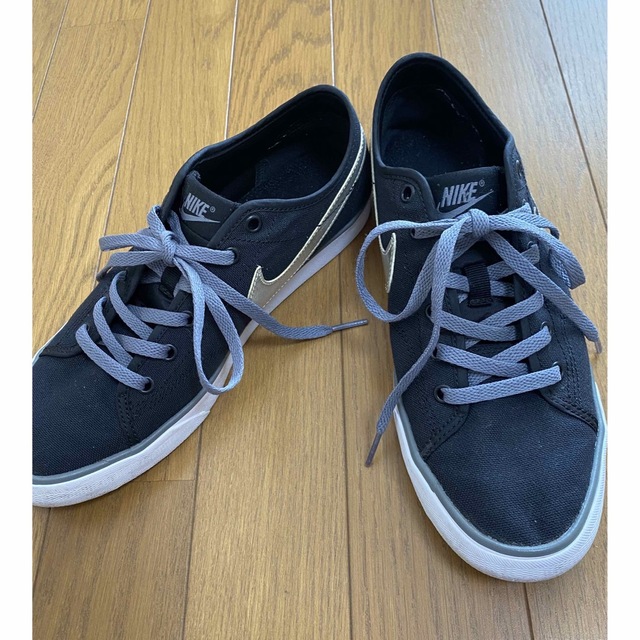 NIKE(ナイキ)のNIKE 💓レディーススニーカー レディースの靴/シューズ(スニーカー)の商品写真