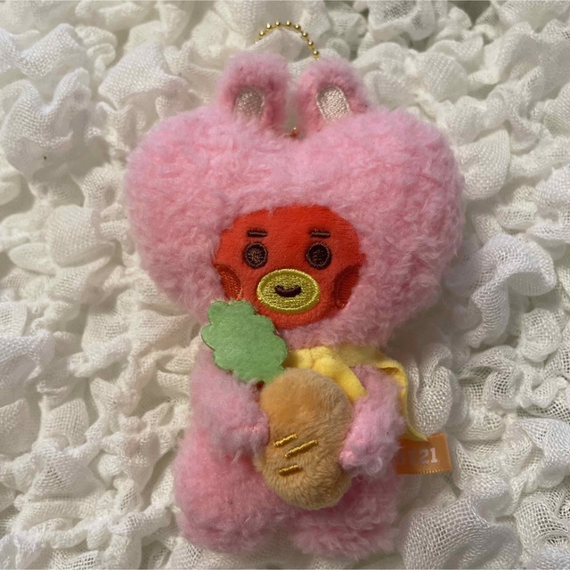 BT21(ビーティーイシビル)のBT21 TATA マスコット うさぎ RABBIT エンタメ/ホビーのタレントグッズ(アイドルグッズ)の商品写真