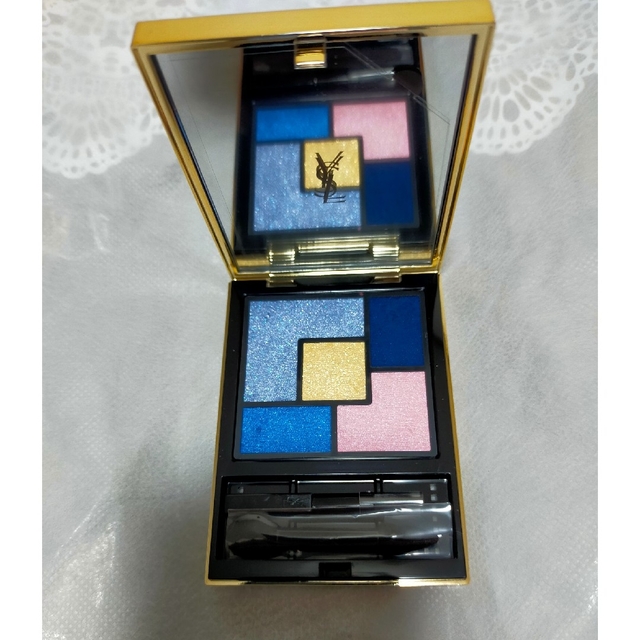 Yves Saint Laurent Beaute(イヴサンローランボーテ)のイヴサンローラン　アイパレット　ポップイリュージョン　1 コスメ/美容のベースメイク/化粧品(アイシャドウ)の商品写真