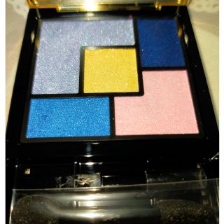 イヴサンローランボーテ(Yves Saint Laurent Beaute)のイヴサンローラン　アイパレット　ポップイリュージョン　1(アイシャドウ)