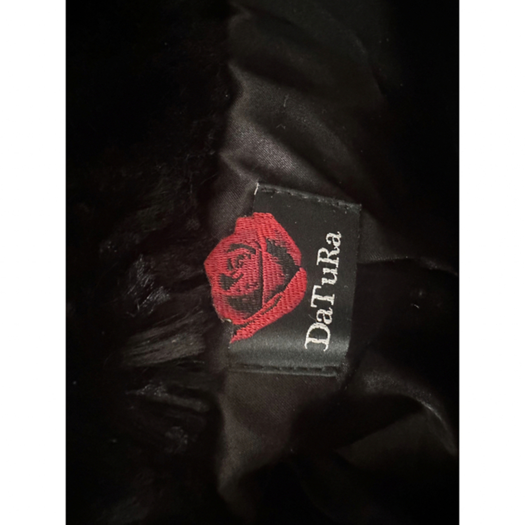 DaTuRa(ダチュラ)のコート　 レディースのジャケット/アウター(毛皮/ファーコート)の商品写真