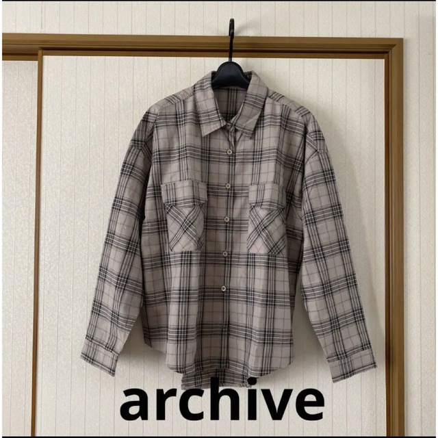 archives(アルシーヴ)の一回着用❤️archive チェックシャツ　ブラウス レディースのトップス(シャツ/ブラウス(長袖/七分))の商品写真