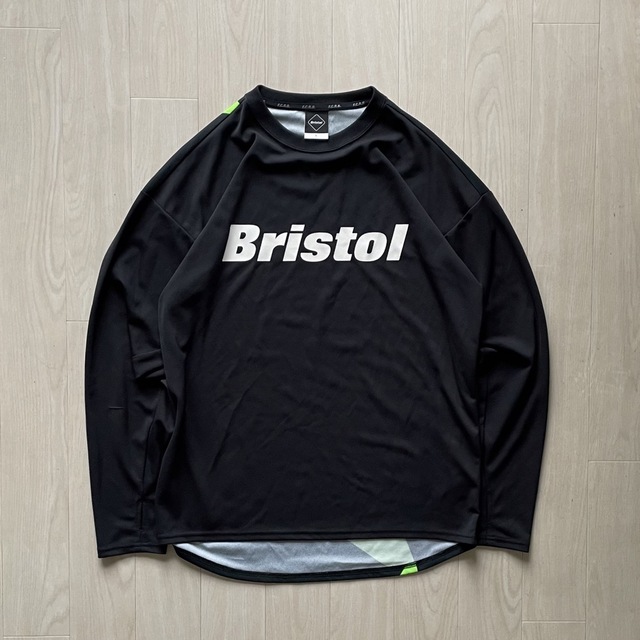 F.C.R.B.(エフシーアールビー)のF.C.Real Bristol ドライメッシュロングスリーブ メンズのトップス(Tシャツ/カットソー(七分/長袖))の商品写真