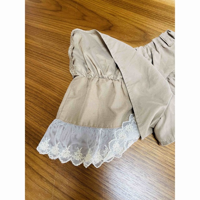 キュロット120ベージュ　レース　一分丈 キッズ/ベビー/マタニティのキッズ服女の子用(90cm~)(パンツ/スパッツ)の商品写真